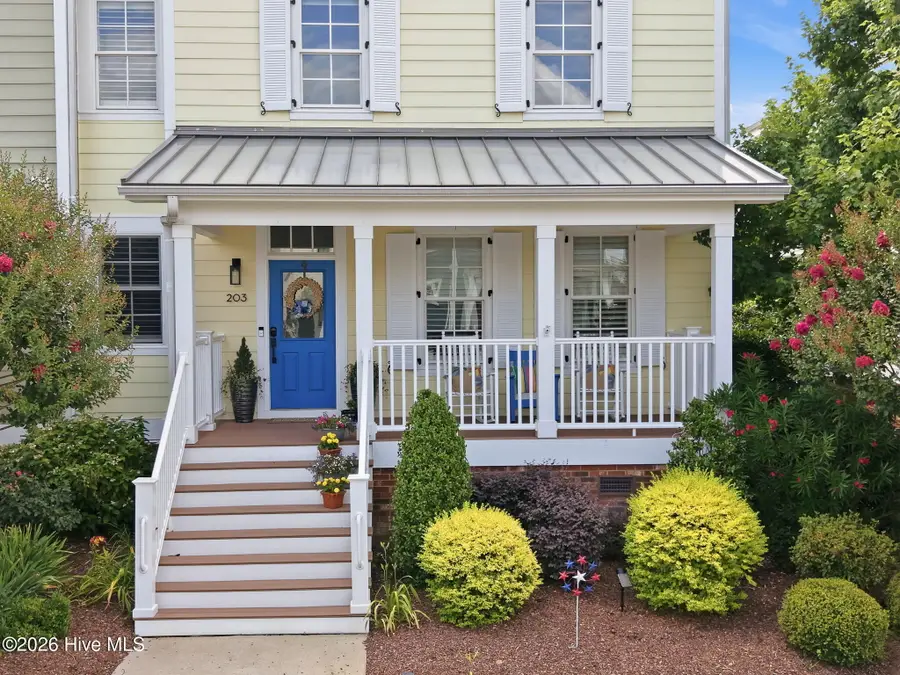 203 S Academy Street, Washington, NC 27889 - #3