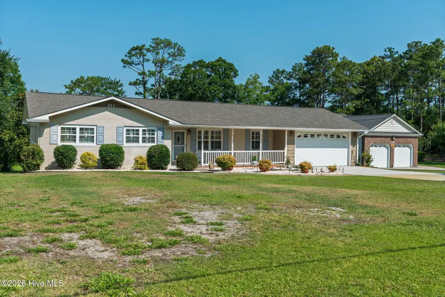 211 S Shore Drive, Southport, NC 28461 - #2