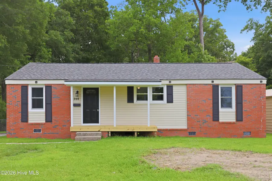 308 Woodhaven Drive, Jacksonville, NC 28540 - #2