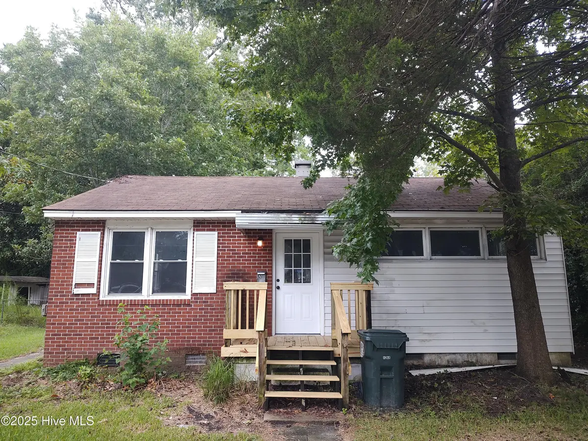 1201 Simmons Street, New Bern, NC 28560 - #1