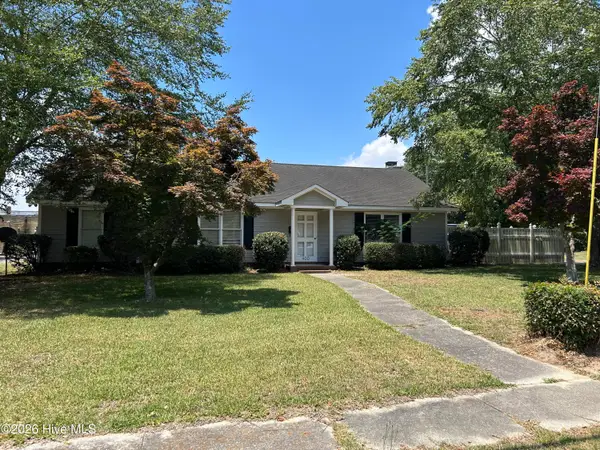 900 Oriental Avenue, Kinston, NC 28504