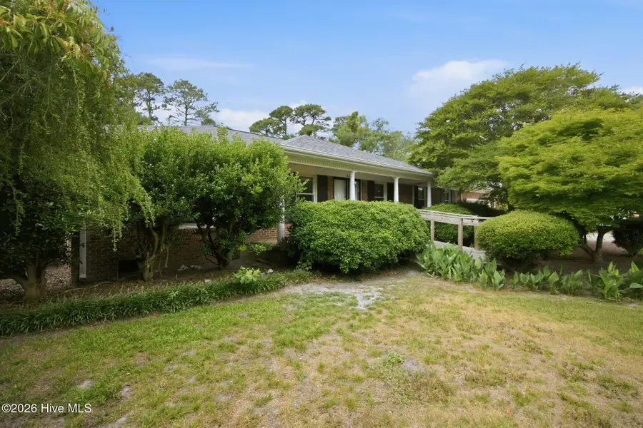 905 Robert E Lee Drive, Wilmington, NC 28412 - #3