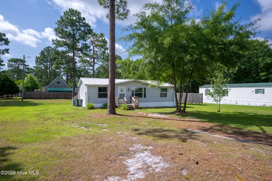 420 S Dyson Street, Holly Ridge, NC 28445 - #3