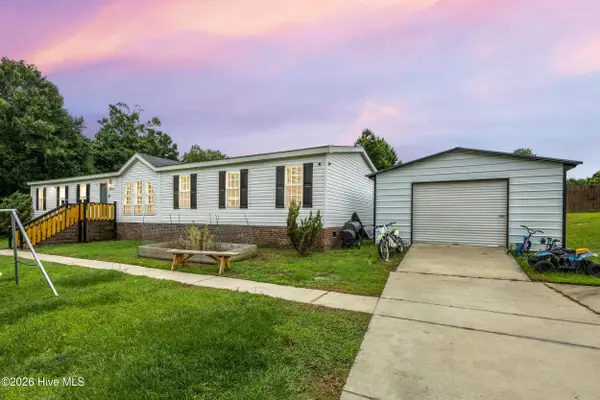1005 Bowsprit Court, Jacksonville, NC 28546
