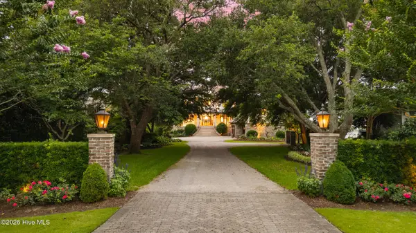 407 Bradley Creek Point Road, Wilmington, NC 28403