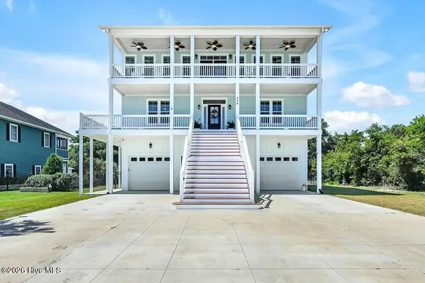 254 Grandview Drive, Sneads Ferry, NC 28460