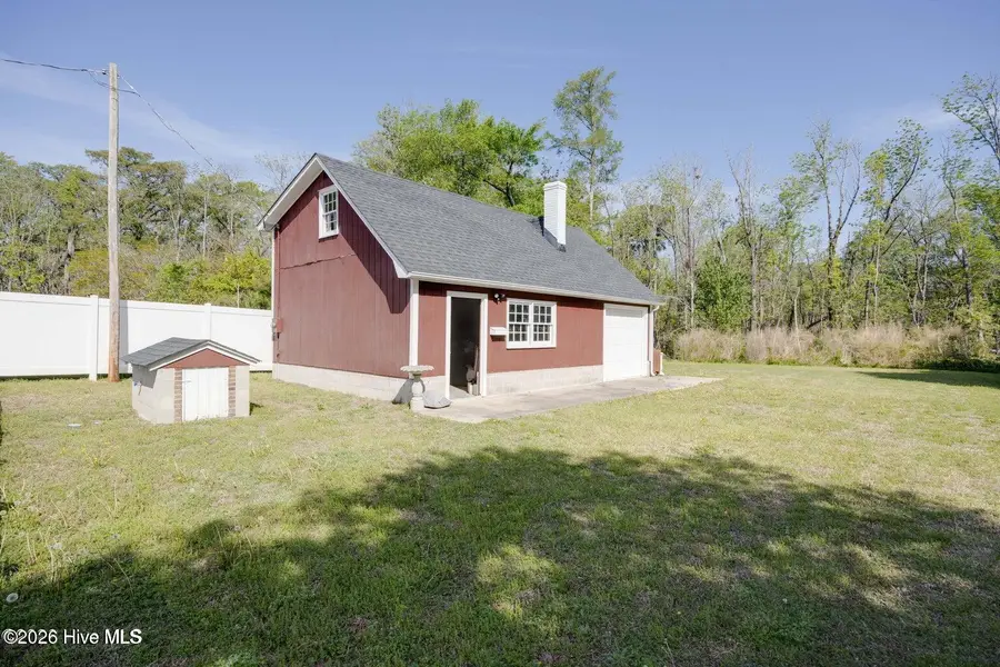 322 1/2 River Off Road, Washington, NC 27889 - #2