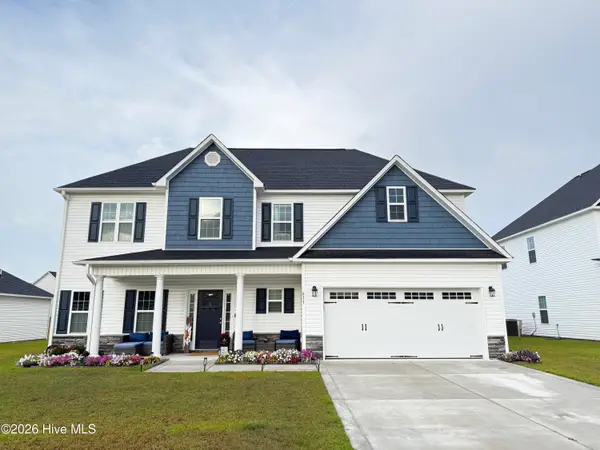 611 Carmel Drive, Sneads Ferry, NC 28460