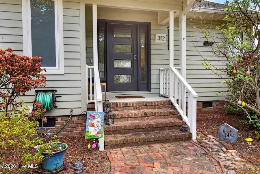312 Channel Run Drive, New Bern, NC 28562 - #3