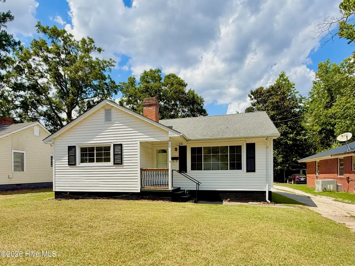 1105 W Washington Avenue, Kinston, NC 28501 - #1
