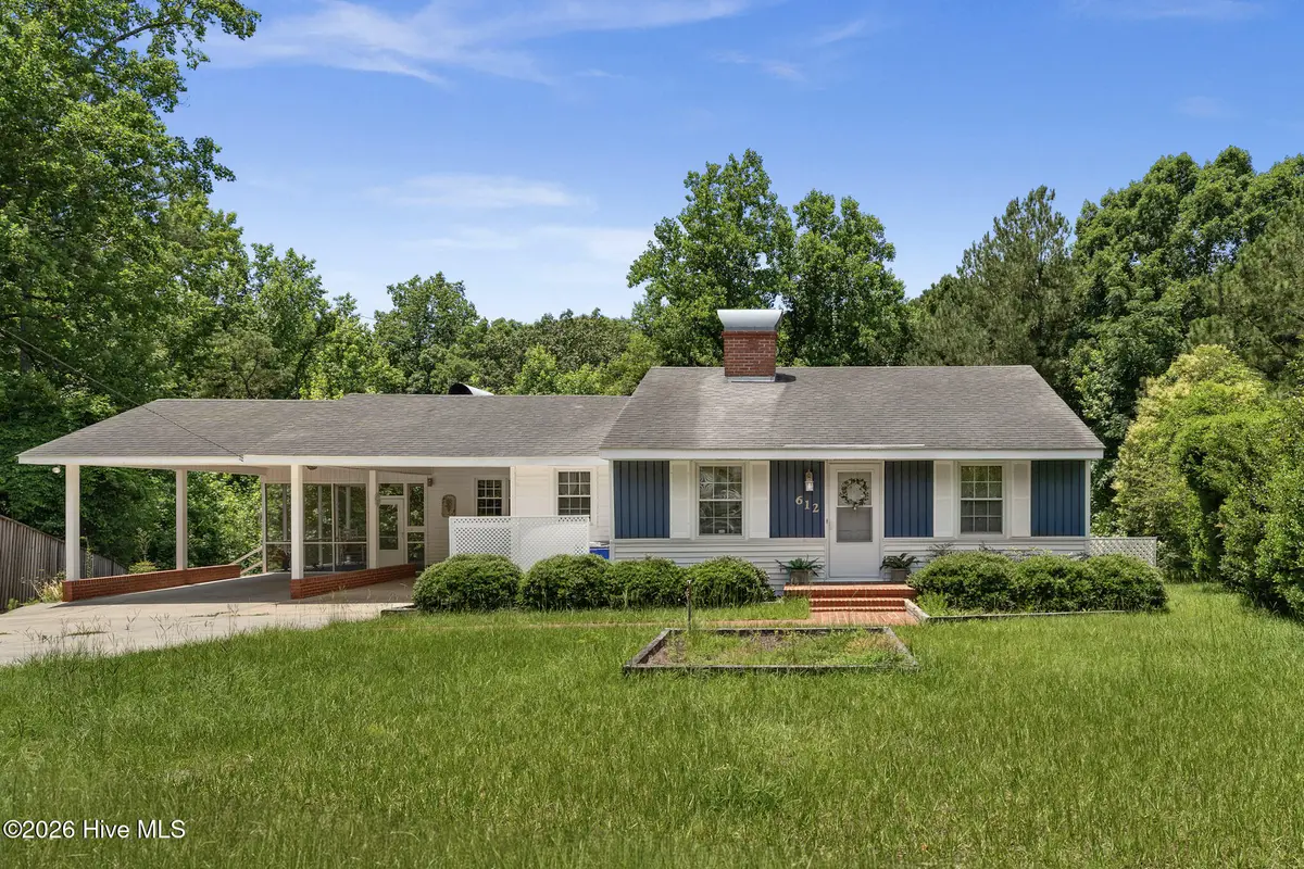 612 David Street, Elizabethtown, NC 28337 - #1