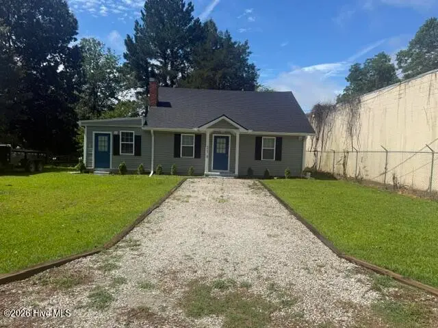 210 Renaldi Street, Elizabethtown, NC 28337 - #2