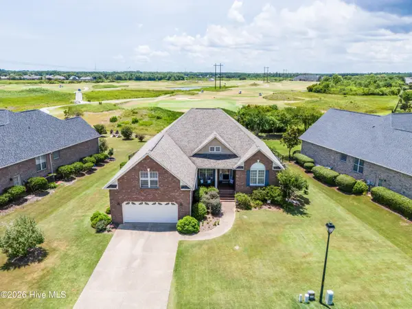 728 Highlands Drive, Hampstead, NC 28443