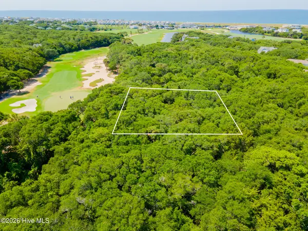 6 Gunnery Court, Bald Head Island, NC 28461