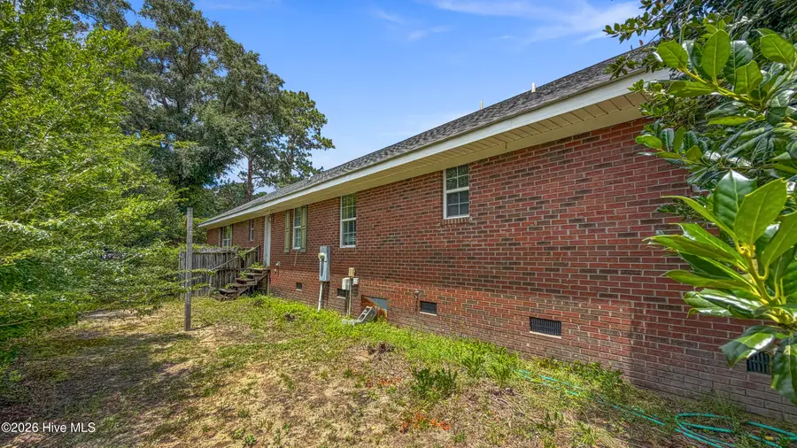 1726 U.s. 701 Highway, Elizabethtown, NC 28337 - #3