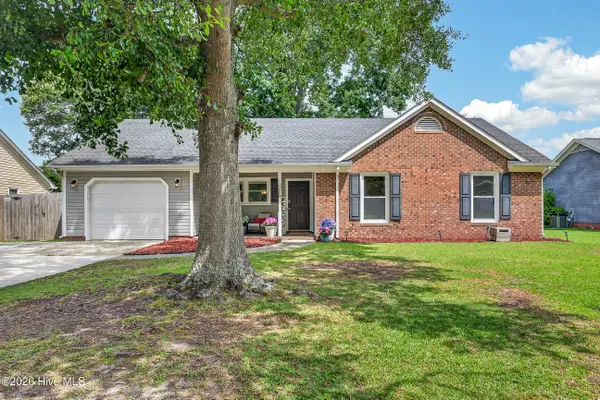 110 Woodbridge Court, Jacksonville, NC 28540