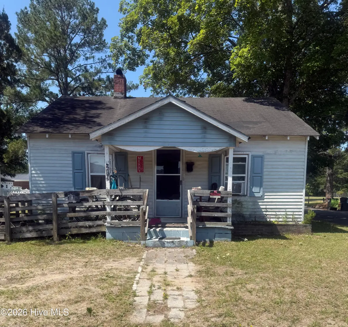 219 Morris Street, Williamston, NC 27892 - #1