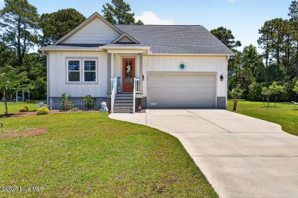 904 Sea Holly Court, New Bern, NC 28560 - #1