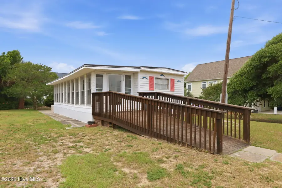 117 W Seaview Drive, Emerald Isle, NC 28594 - #2