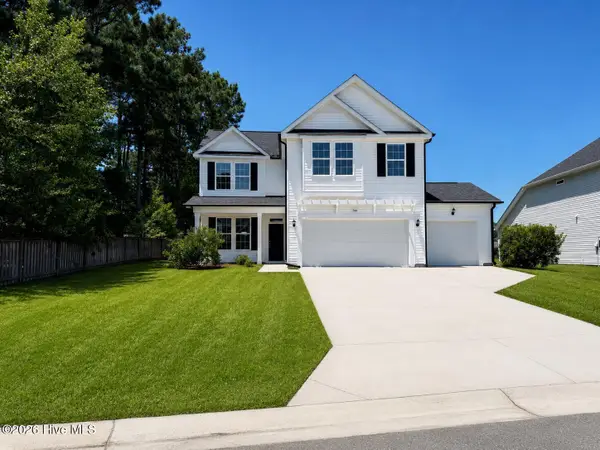 266 E Red Head Circle, Sneads Ferry, NC 28460