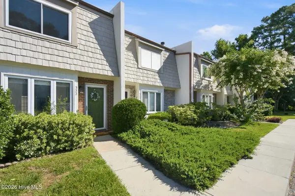 532 Cobblestone Drive, Wilmington, NC 28405