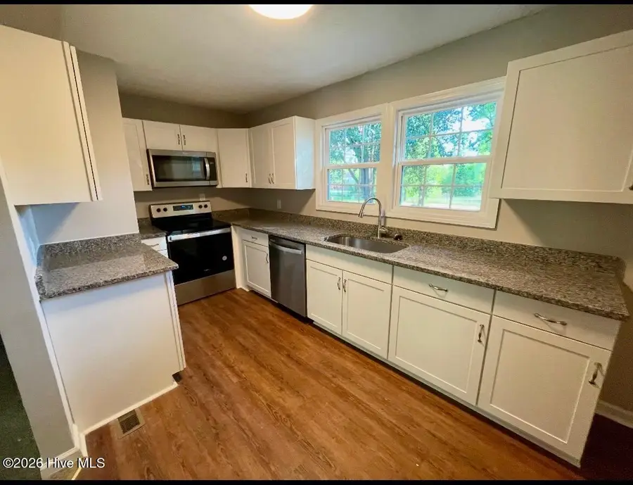 17120 Barnes Drive, Laurinburg, NC 28352 - #3