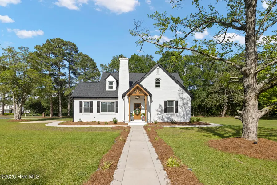 608 N East Street, Roseboro, NC 28382 - #3