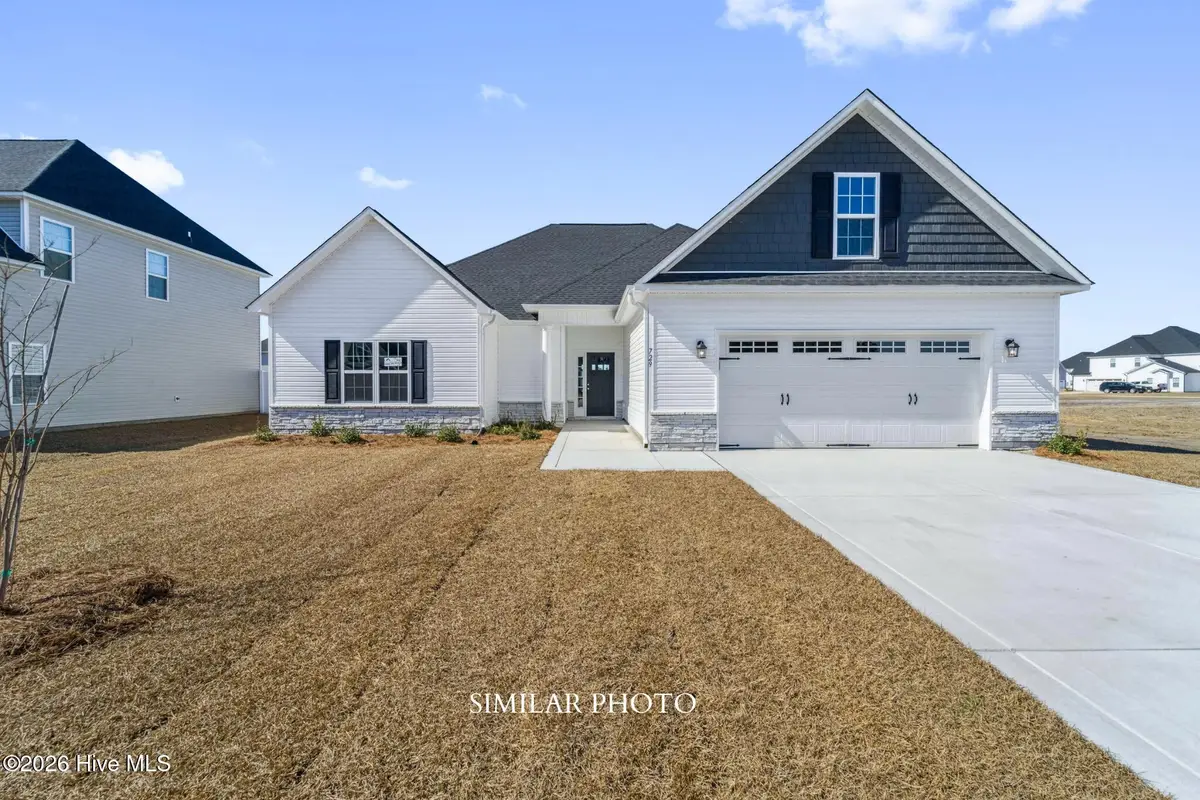 318 Black Hawk Drive, Jacksonville, NC 28546 - #1