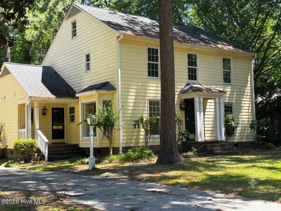 206 Woodhaven Road, Greenville, NC 27834 - #2