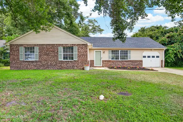 511 Crissy Drive, Jacksonville, NC 28540