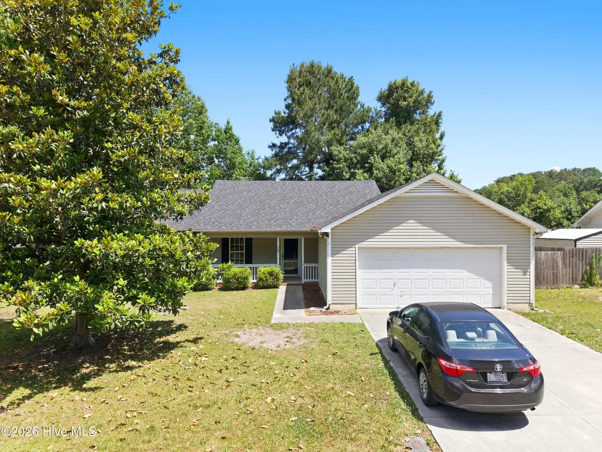 409 Spring Drive, Jacksonville, NC 28540 - #1