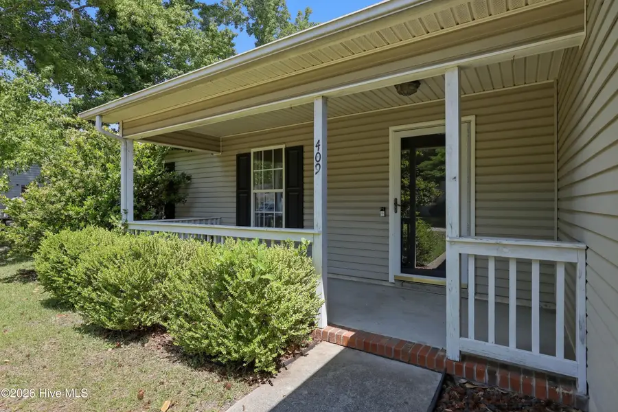 409 Spring Drive, Jacksonville, NC 28540 - #2