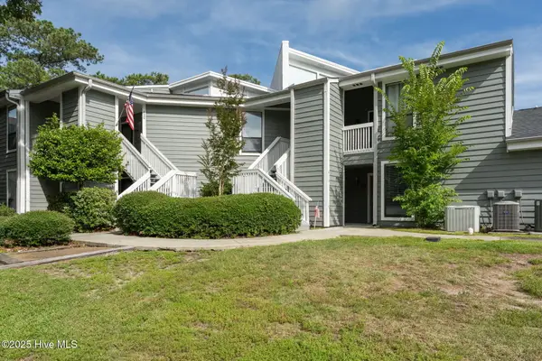 732 Azalea Drive #413, Hampstead, NC 28443