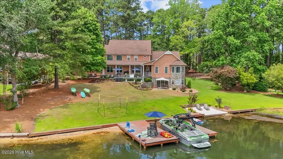 101 Vanore Road, West End, NC 27376 - #2