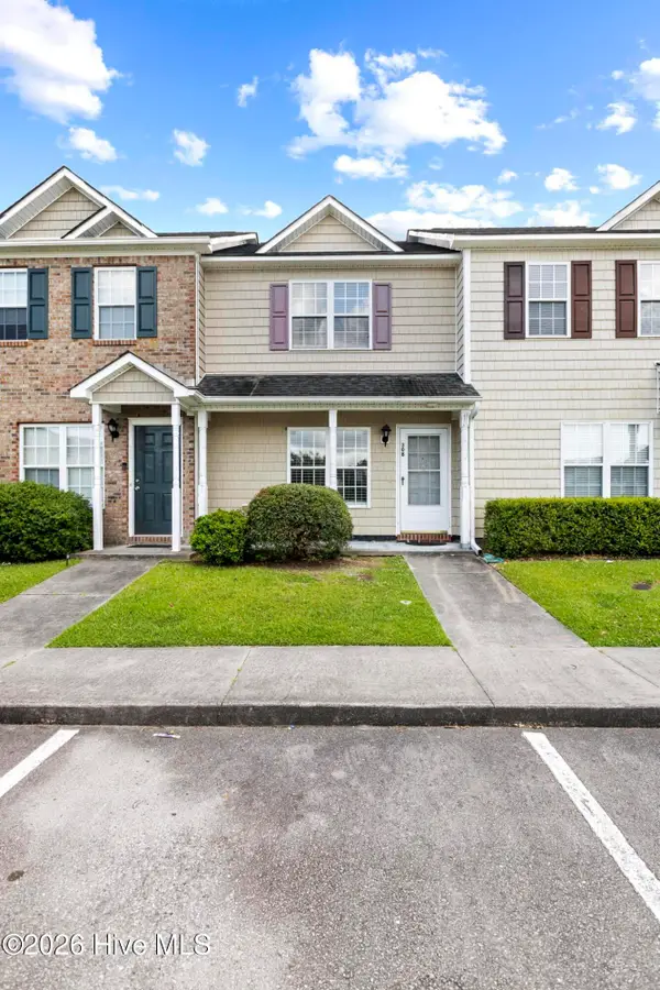 308 Streamwood Drive, Jacksonville, NC 28546