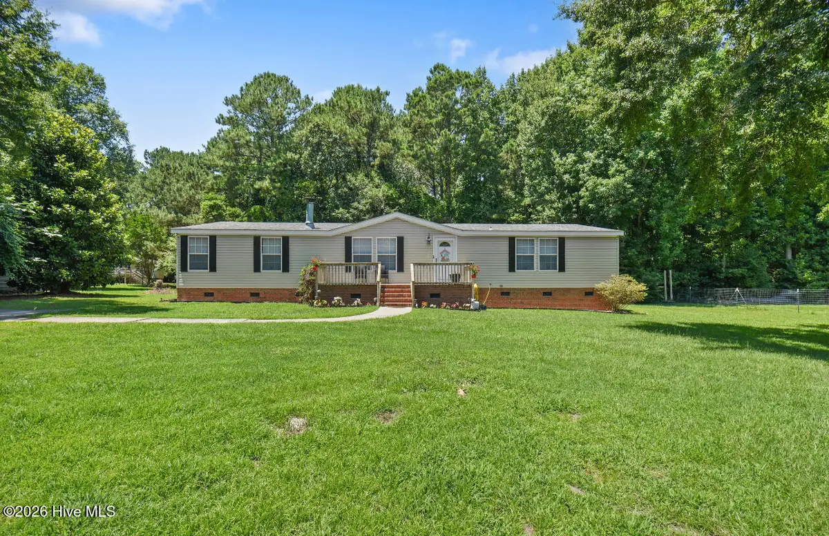103 Indian Cave Drive, Richlands, NC 28574 - #1