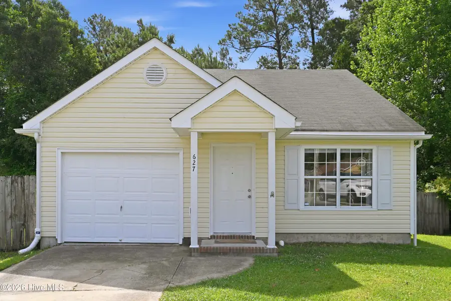 627 S Hampton Drive, Jacksonville, NC 28546 - #2