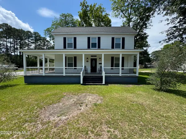702 N Charlotte Street, Washington, NC 27889