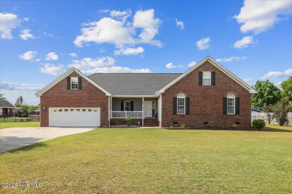105 Pointe Drive, La Grange, NC 28551