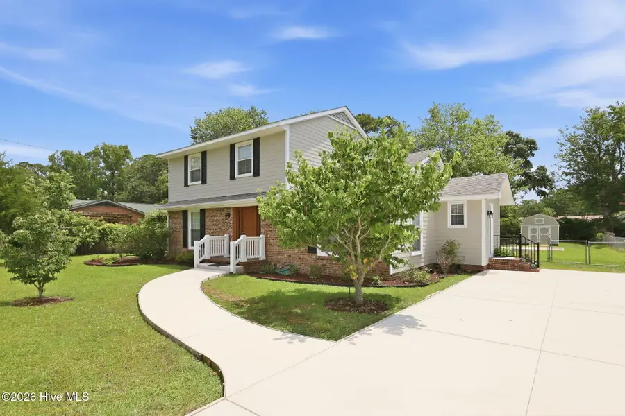 700 Robin Road, Morehead City, NC 28557 - #3