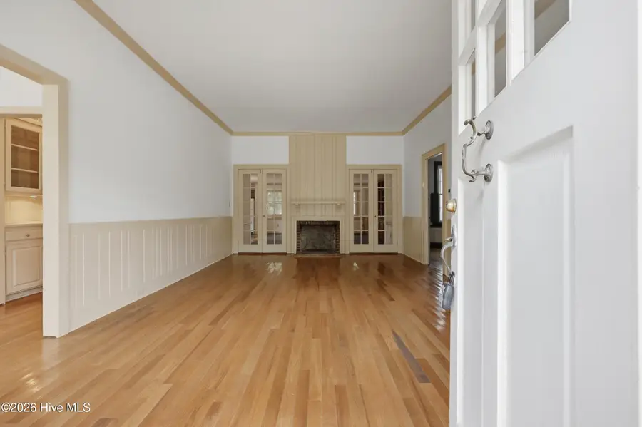 1615 Parkview Drive, Elizabeth City, NC 27909 - #2