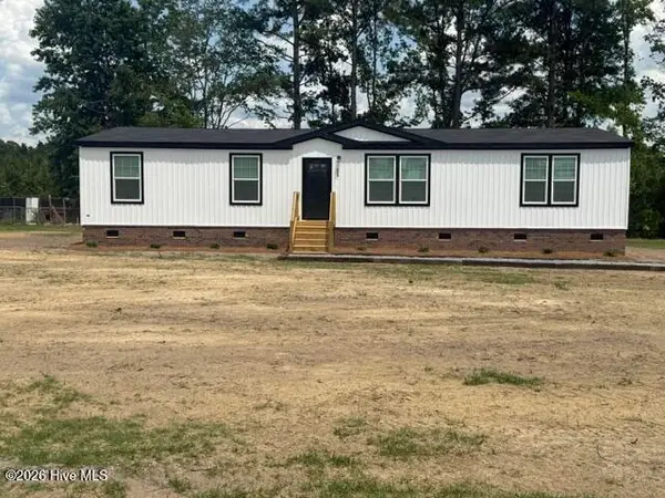 213 Pridgen Acres Drive, Clarkton, NC 28433