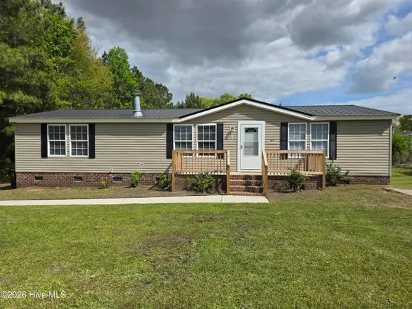 361 Fowler Manning Road, Richlands, NC 28574