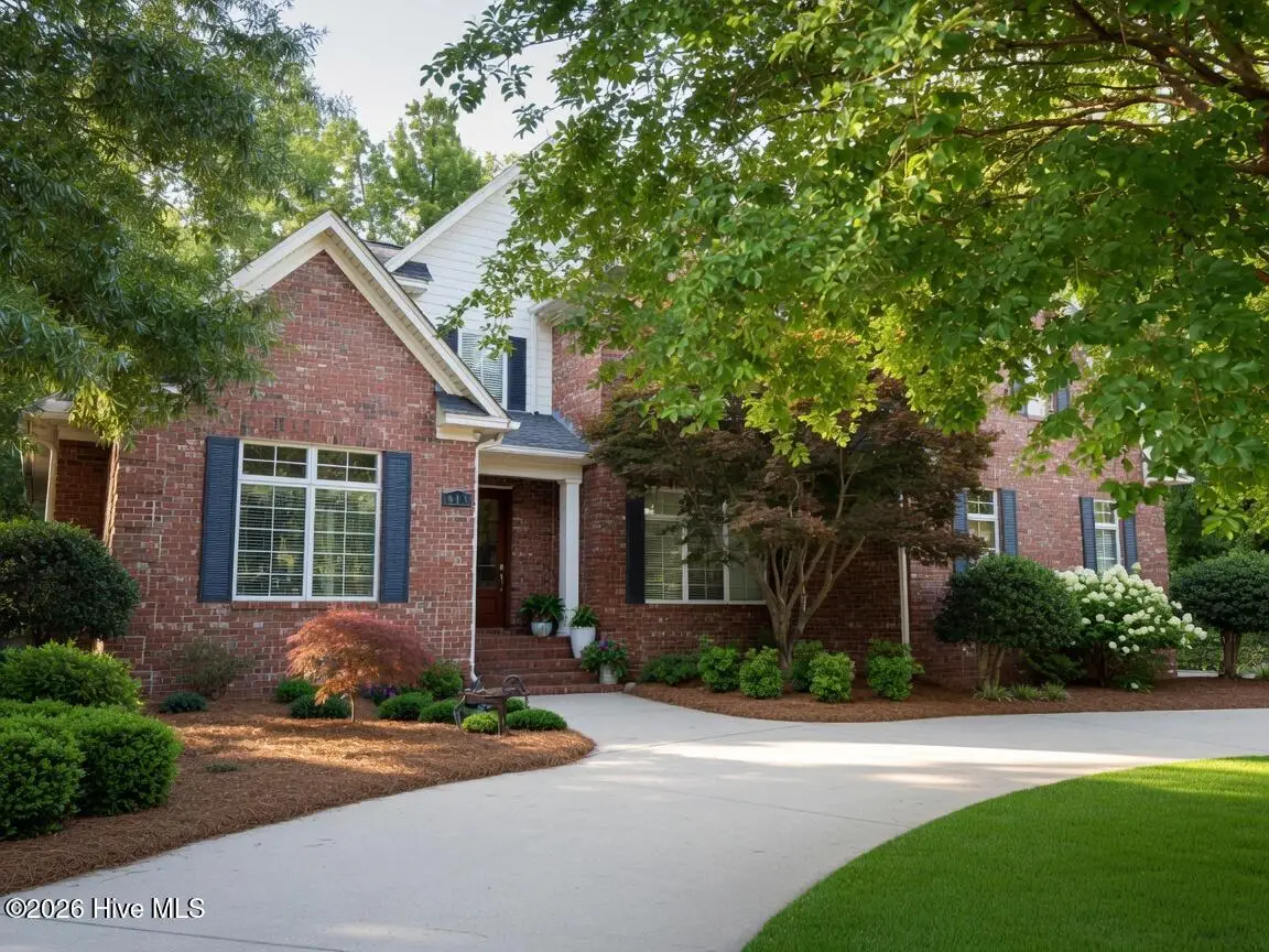 815 Kensington Drive, Greenville, NC 27858 - #1