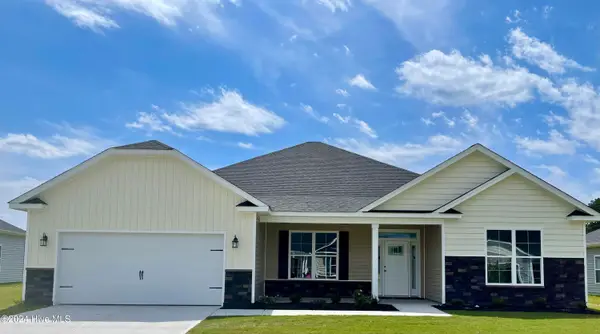 175 Seashore Street, Grimesland, NC 27837