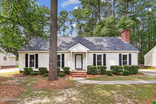 1704 Ridgeway Street W, Wilson, NC 27893
