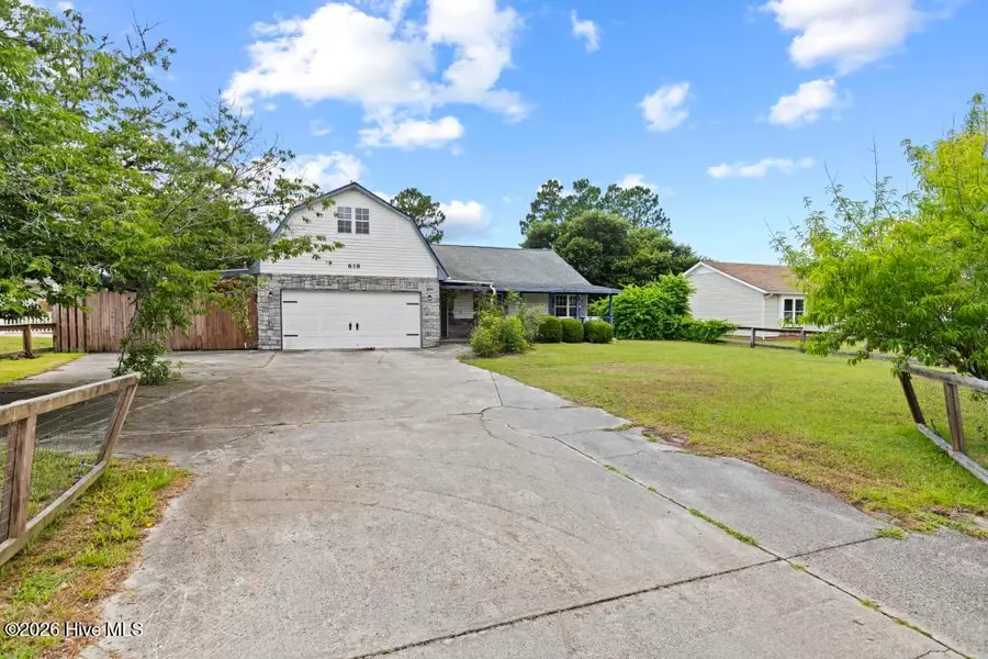 618 Sand Ridge Road, Hubert, NC 28539 - #2