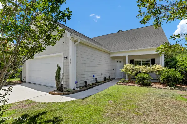 126 Leeward Lane, Hampstead, NC 28443