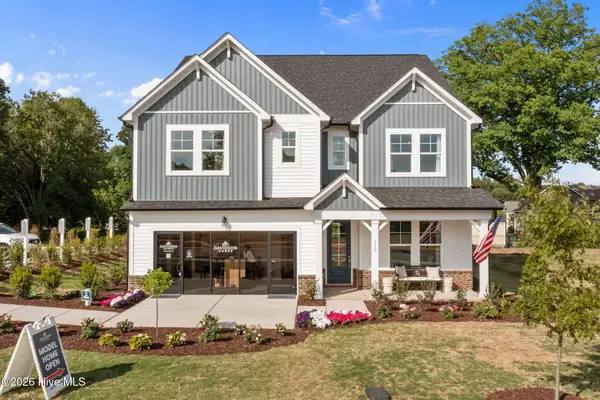515 Whinfield Place, Southern Pines, NC 28387