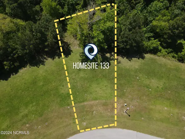 822 Lake Willow Way, Holly Ridge, NC 28445